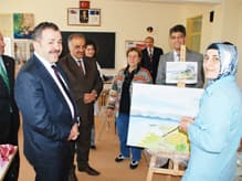 Vekil Dişli, Yenikent H.E.M'i Çok Beğendi