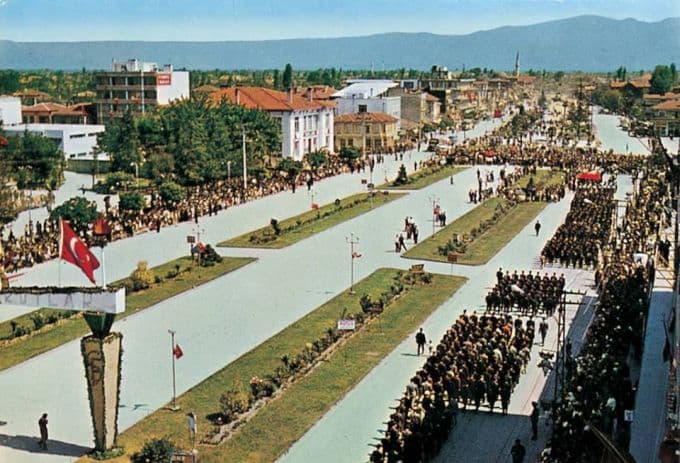 Bir zamanlar Adapazarı