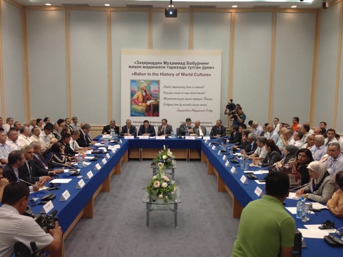 İnci, Özbekistan'da projelerle ilgili incelemeler yaptı