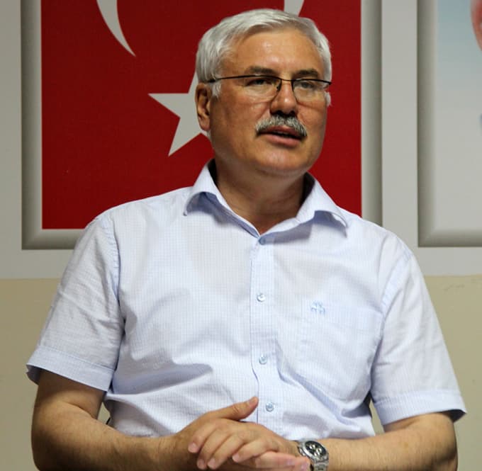 Mustafa Ak, "Hedef en az yüzde 60 oy"
