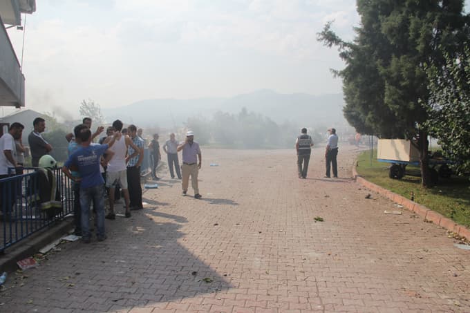 Geyve'de havai fişek fabrikasında patlama!