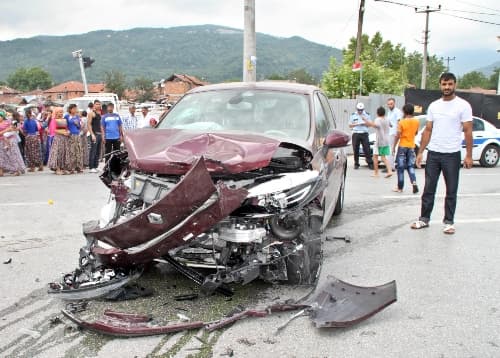Dönüş ihlali kazaya neden oldu: 6 yaralı