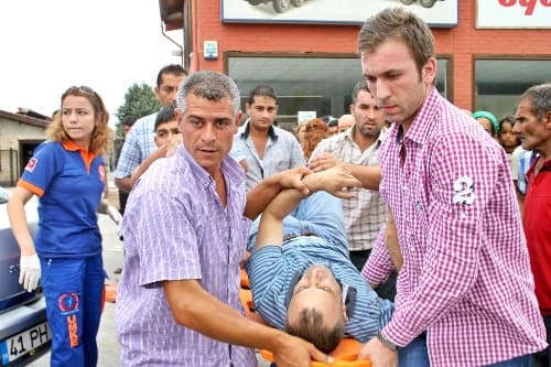 Dönüş ihlali kazaya neden oldu: 6 yaralı