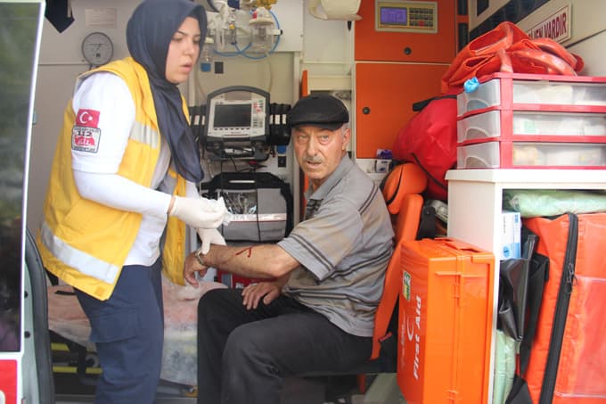 Sakarya'da trafik kazası: 2 yaralı