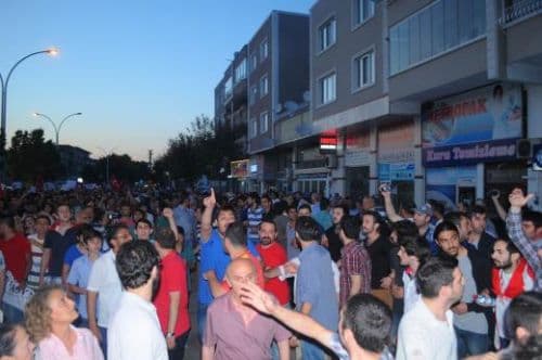 AK Parti'li Özmen'den, CHP'li Güler'e sert yanıt