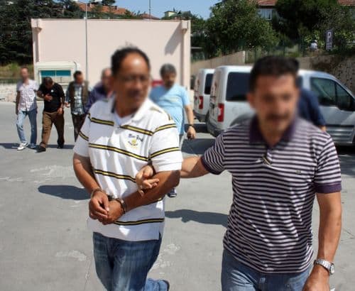 Venezuella'dan gelip, Serdivan'da hırsızlık yaptılar