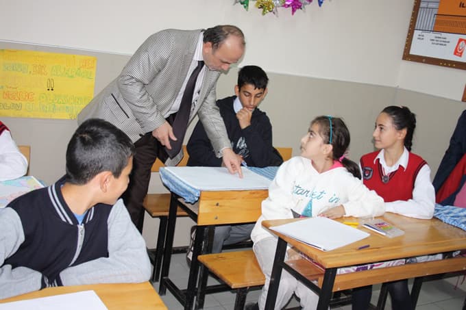 Erenler'de 8 derslikli ilkokulun inşaatına başlandı
