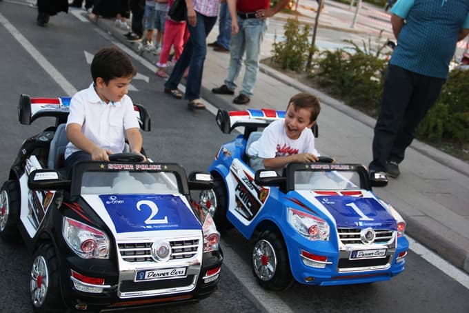 Miniklerden off-roadcılara gözdağı