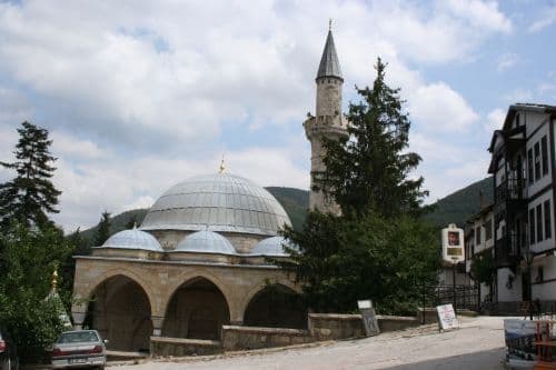 Mimar Sinan, camilerdeki bu sistemi 496 yıl önce kurmuş