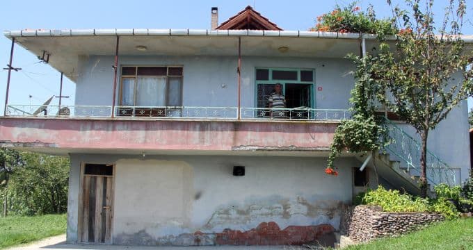35 bin TL kredi çekti, 400 bin TL'lik arazisinden oldu