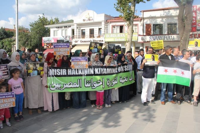 Mısır'daki katliama Sakarya'dan tepki
