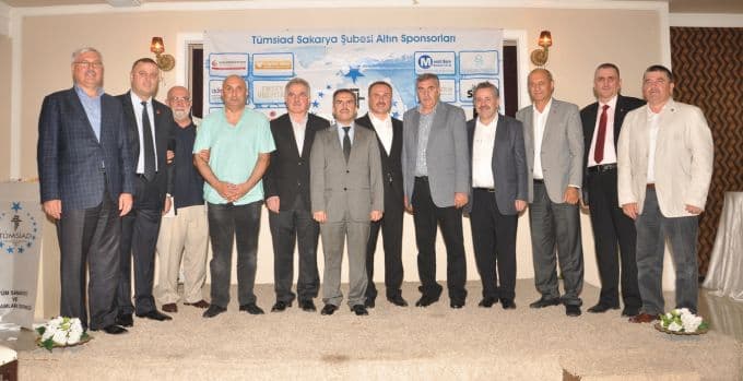 TÜMSİAD'ın iftarına yoğun ilgi