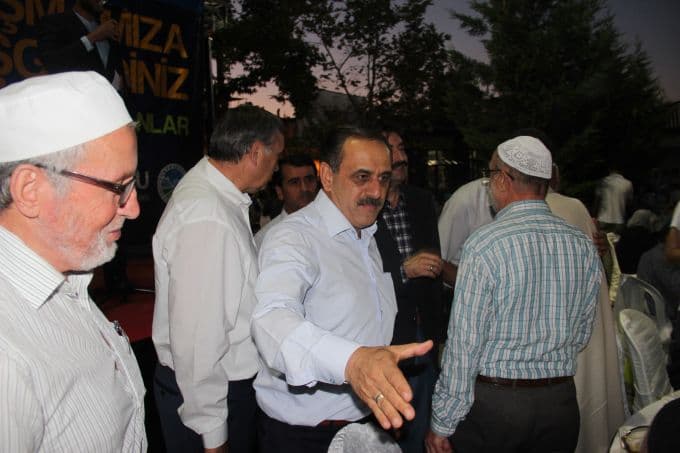 Akyazı'da halk iftarına rekor katılım