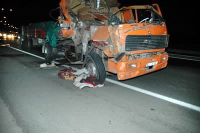 TEM'de Trafik Kazası: 2 Ölü 