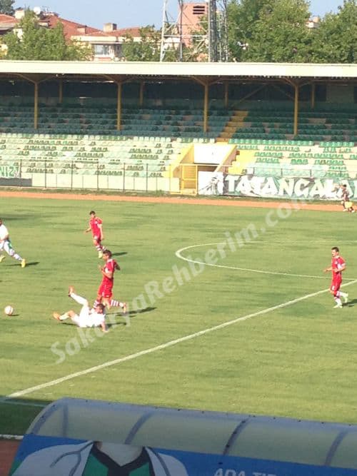Sakaryaspor-Maltepespor maçında ilginç olay