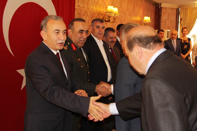 Sakarya protokolü bayramlaştı