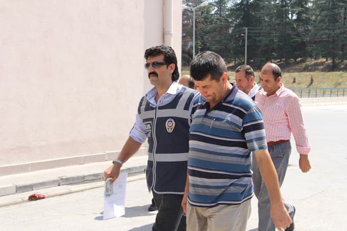 Erenler'de kaçakçılara suçüstü