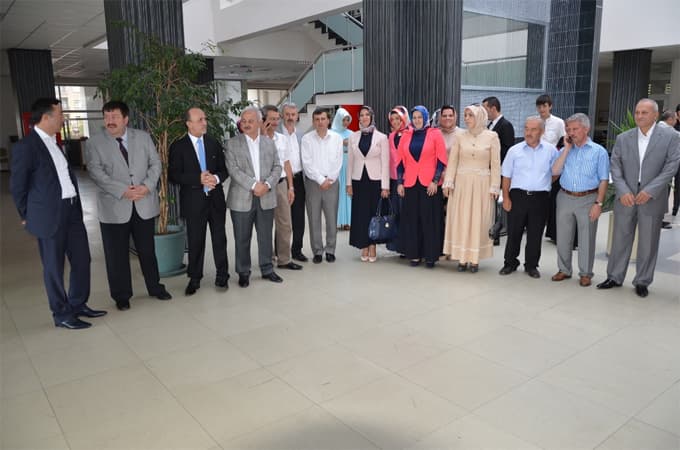 Erenler Belediyesi'nde coşkulu bayramlaşma