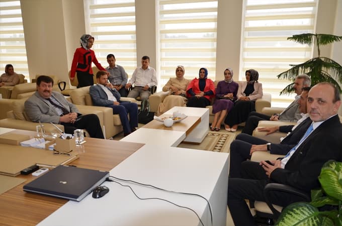 Erenler Belediyesi'nde coşkulu bayramlaşma