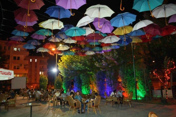 Şemsiyeli Park, Arifiye'nin vazgeçilmezi oldu