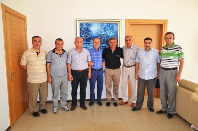 Cavit Öztürk'ten Sakaryaspor'a kombine desteği