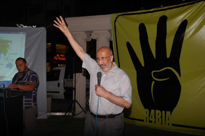 Karasu'da yüzlerce kişi Mısır için toplandı