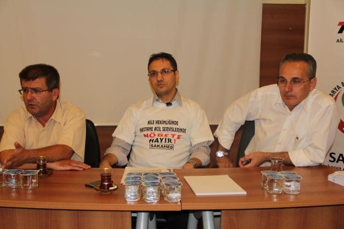 Aile hekimlerine acil nöbeti tutturulmasına tepki
