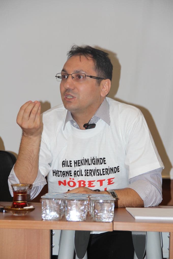 Aile hekimlerine acil nöbeti tutturulmasına tepki
