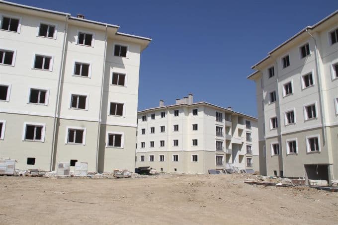 385 TOKİ konutu hızla tamamlanıyor