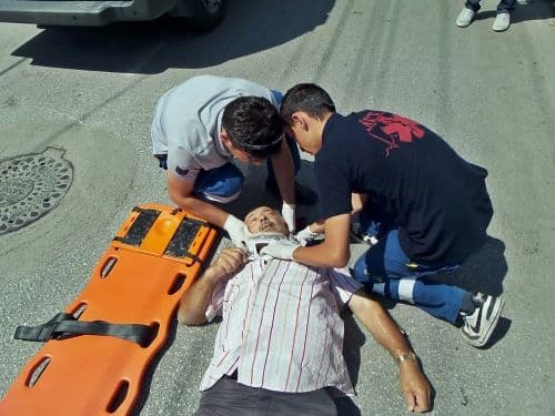 Cipin çarptığı bisiklet sürücüsü ağır yaralandı