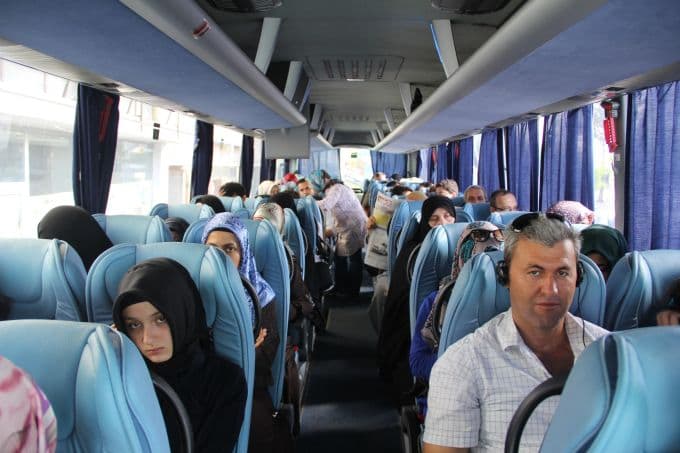 Sakaryalılar 5 otobüsle Ankara'daki dev mitinge gitti