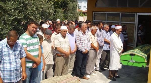 Aynı evden, aynı gün hem cenaze hem de gelin çıktı