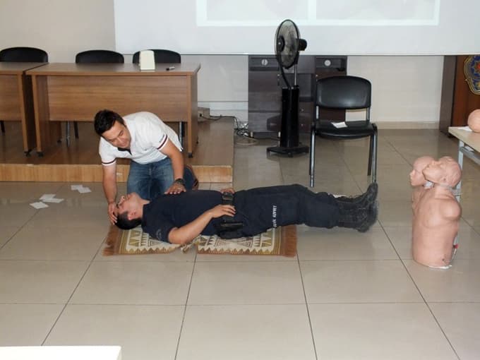 Polislere, Temel İlk Yardım Eğitimi verildi