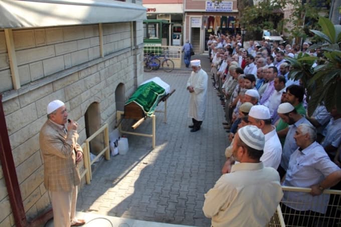 Eski müftü ebediyete uğurlandı