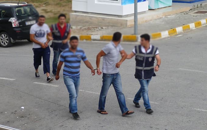 İnşaatlardan kalıp çalan hırsızlara operasyon