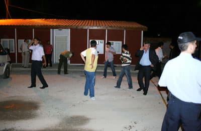 Kum Deposuna Silahlı Saldırı: 1 Ölü, 2 Yaralı