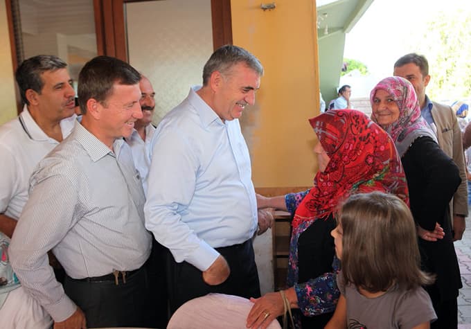 Başkan Toçoğlu, Güneşler Mahallesi'nde