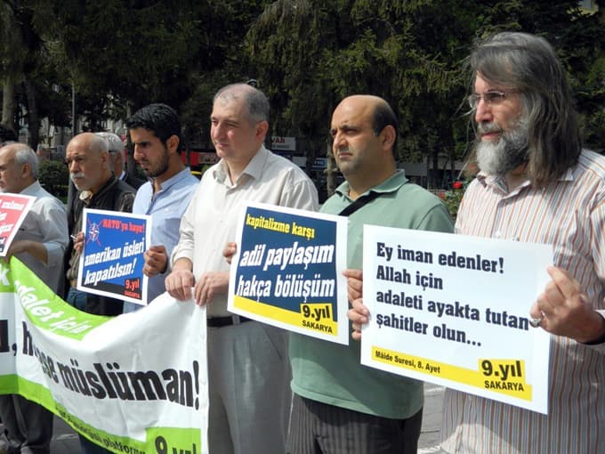 "Okullar yasak baskıyla açıldı!"