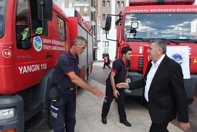 Kent Meydanı'nda gerçeğini aratmayan tatbikat