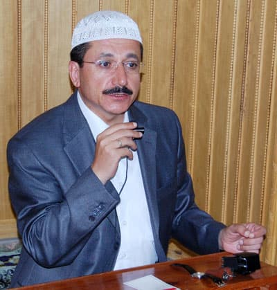 Ahmet Yesevi Cami Kandil Gecesi'nde İbadete Açıldı