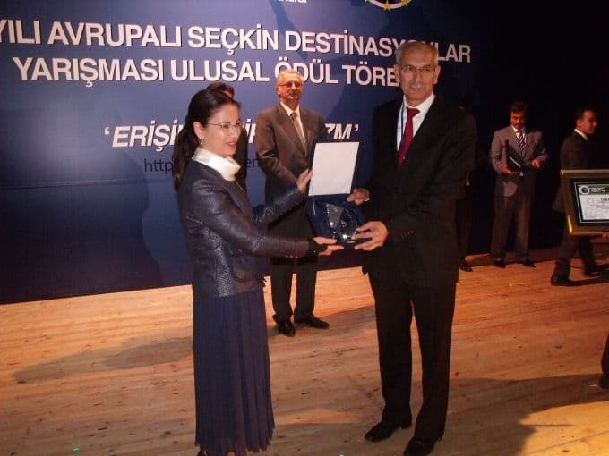 Taraklı, "Türkiye Ulusal Destinasyonu" ödülünü aldı