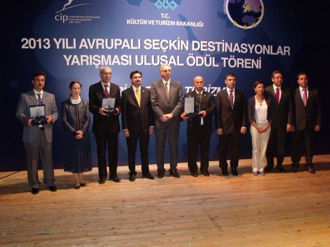 Taraklı, "Türkiye Ulusal Destinasyonu" ödülünü aldı