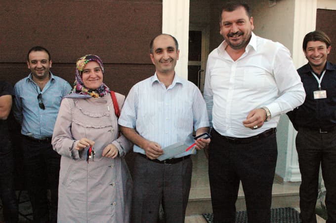 Koçcity Apartları törenle teslim edildi