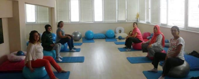 Hamileler, 6 haftalık kurs ile doğuma hazırlanıyor