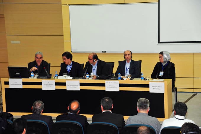 "Türkiye-İran Tarih ve Medeniyet Diyaloğu" başladı