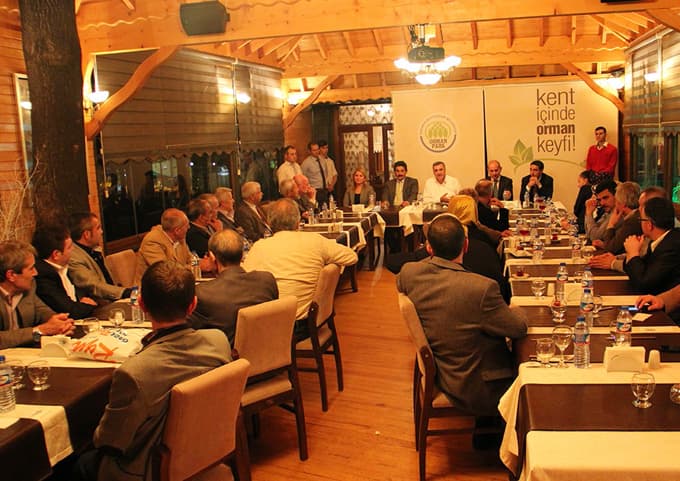 Başkan Toçoğlu, Terzi ve Tuhafiyeci esnafı ile buluştu