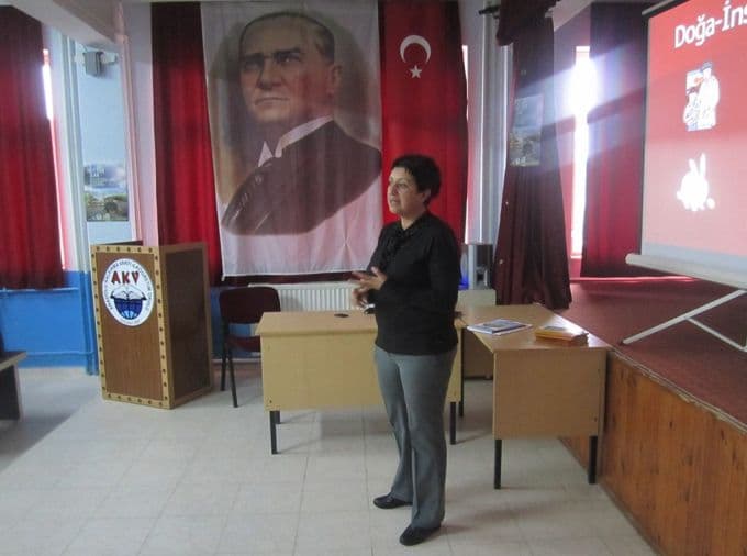 Öğrencilere hayvan sevgisi anlatıldı