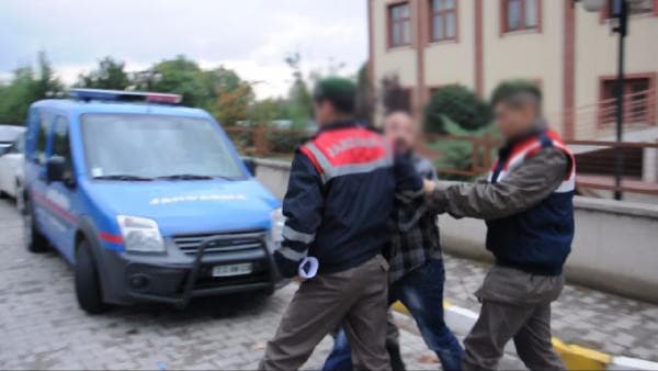 21 yıl hapse çarptırıldı, hıncını gazetecilerden çıkardı