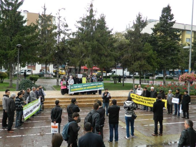 "Başörtüsünde şartlı değil tam özgürlük"