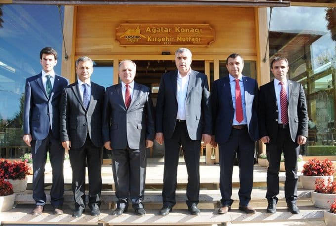 Başkan Toçoğlu, Ahi Evran-ı Veli Türbesi'nde